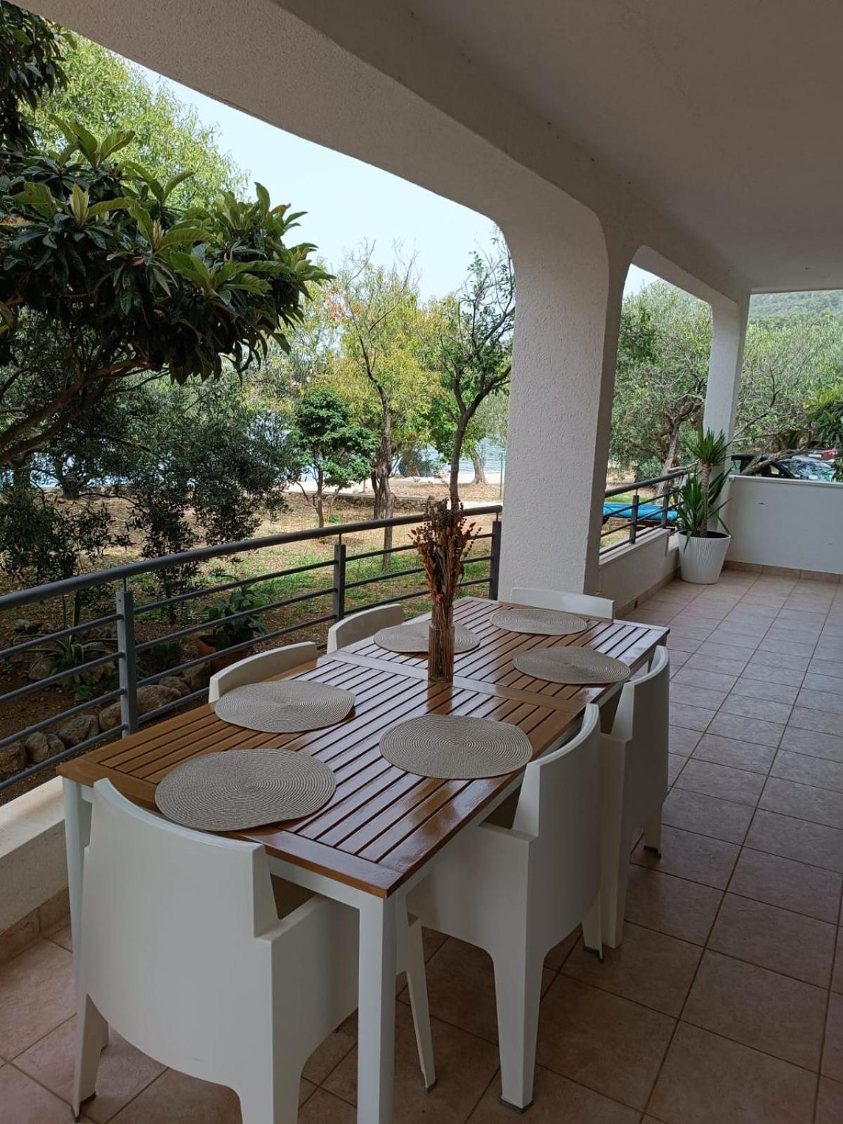 Legin Apartment Zivogosce Luaran gambar